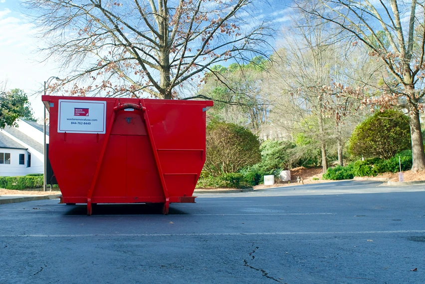Choosing the Right Dumpster Rental Company