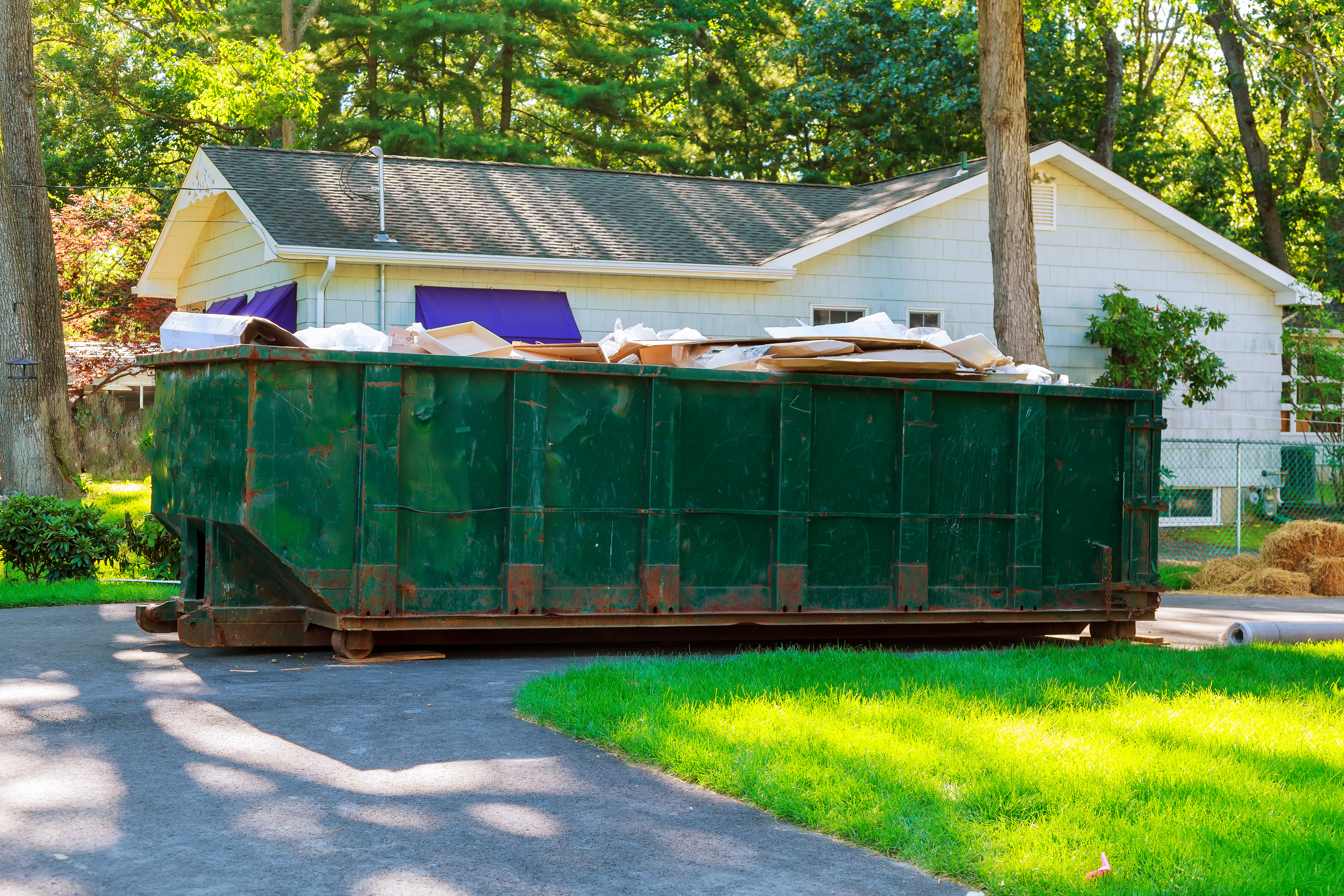 How to Use Your 10-yard Yard Dumpster Rental in Durham